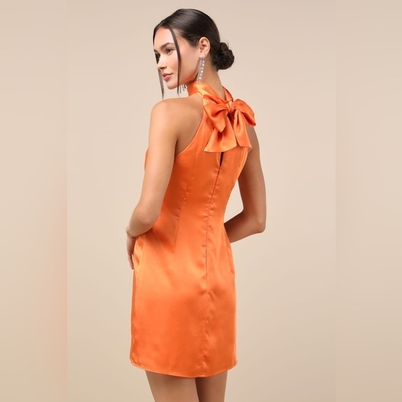 LULU’S INFINITE ADMINISTRATION SATIN HALTER MI I DRESS